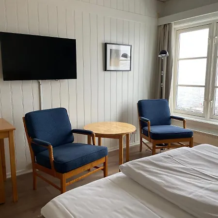 Risor Hotel Отель 3*
