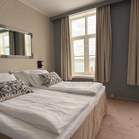 Risor Hotel 3*