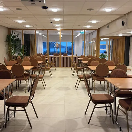 Risor Hotel Отель 3*