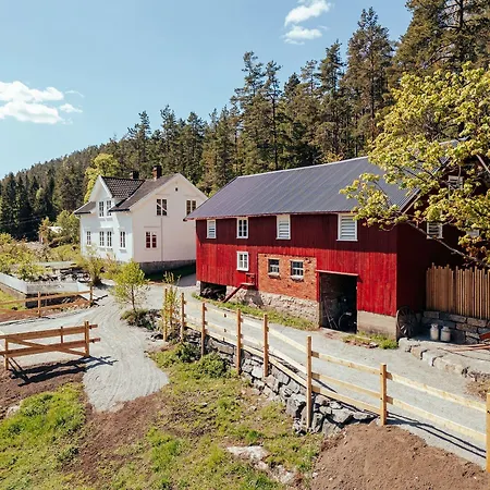 Risor Hotel Рисёр