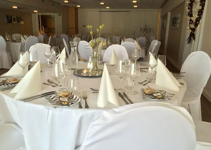 Risor Hotel מלון Risør